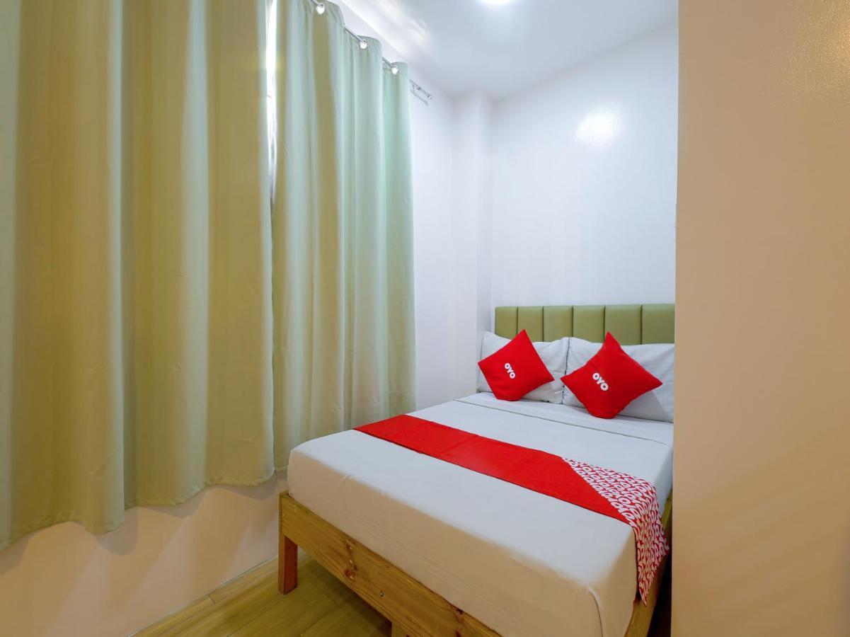 OYO 783 Freemont Place Paranaque City Eksteriør billede