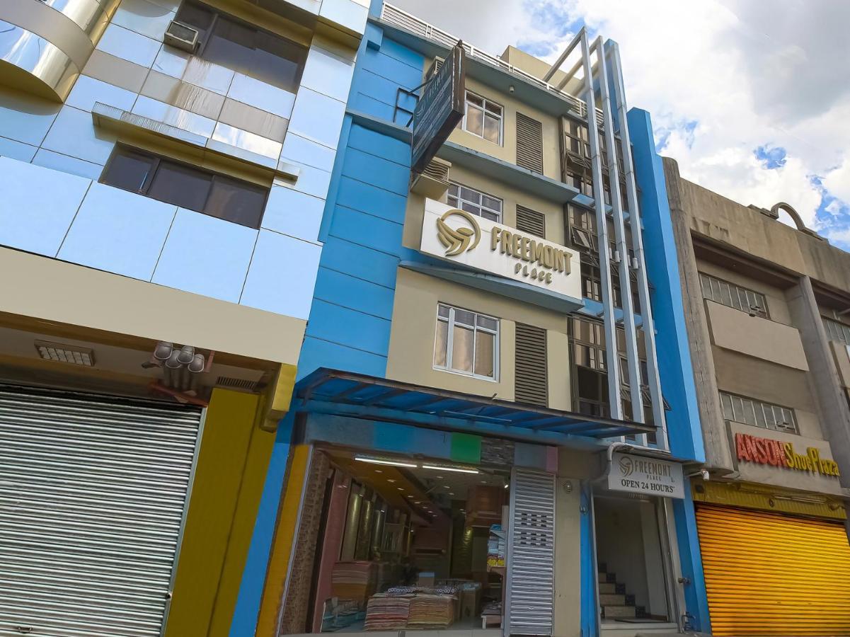 OYO 783 Freemont Place Paranaque City Eksteriør billede