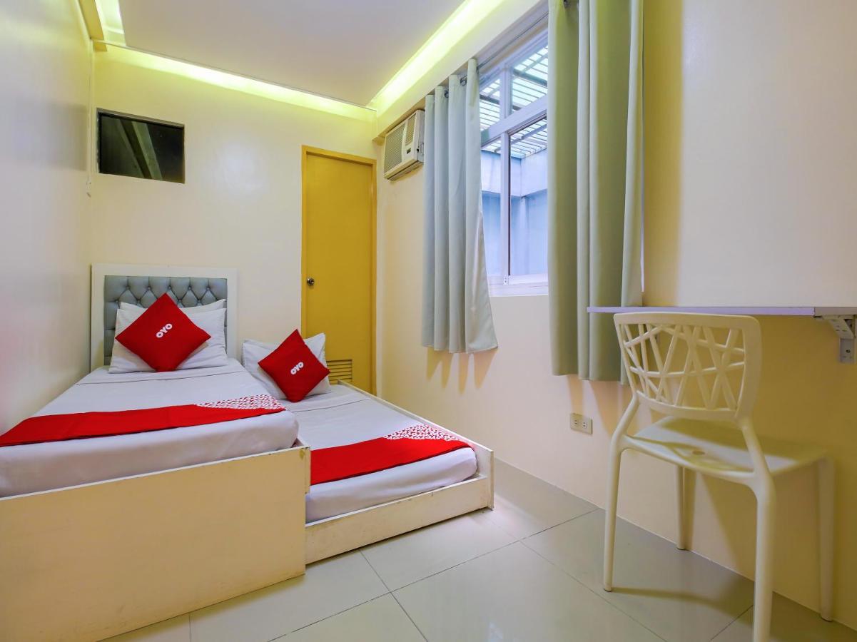 OYO 783 Freemont Place Paranaque City Eksteriør billede
